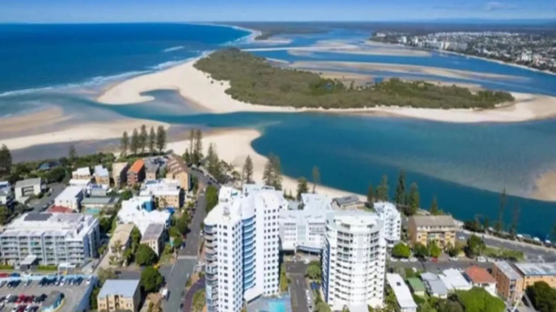 Centrepoint Unit 36 Apartment Caloundra